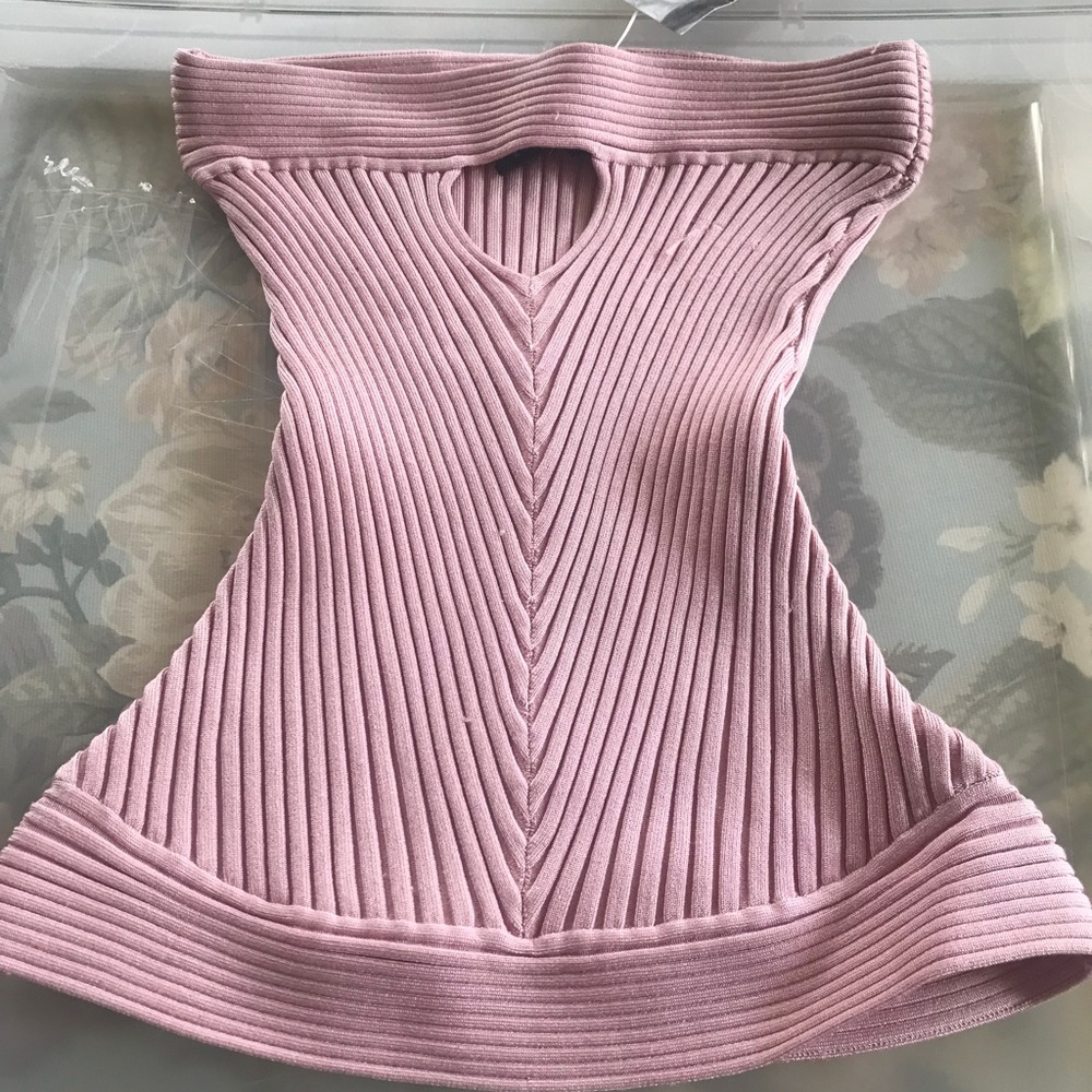 Ribbed knit sleeveless top